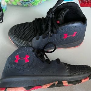 Under armor girls basketball shoes